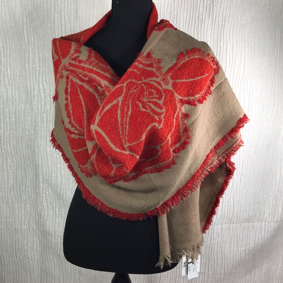 COMME des GARÇONS Rose Jacquard Wool Blend Scarf - Picture 4 of 8